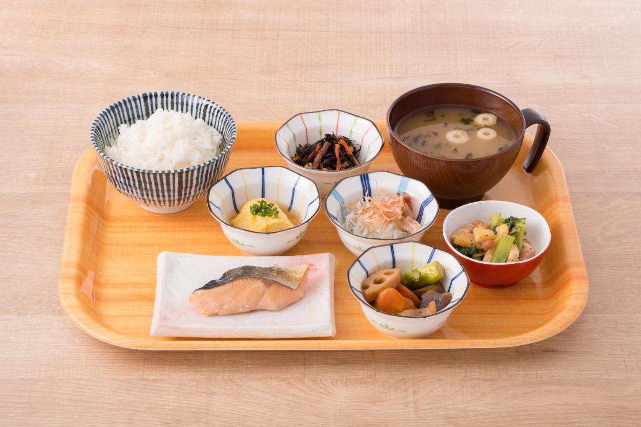 Hotel Sun Clover Koshigaya Eki Mae Екстер'єр фото