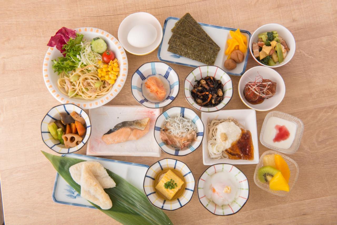 Hotel Sun Clover Koshigaya Eki Mae Екстер'єр фото