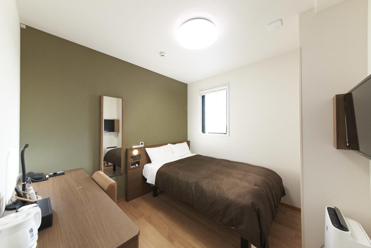 Hotel Sun Clover Koshigaya Eki Mae Екстер'єр фото
