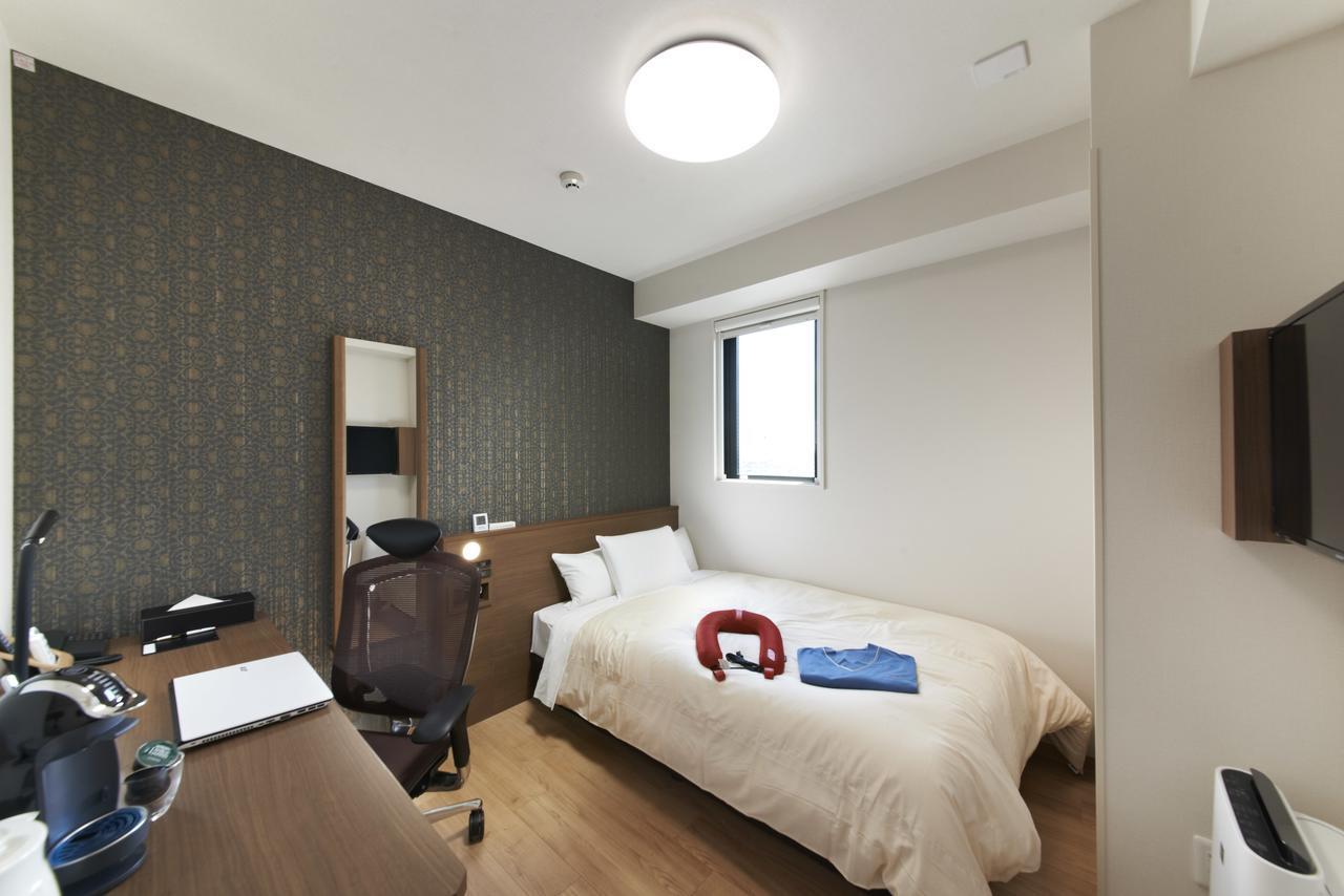 Hotel Sun Clover Koshigaya Eki Mae Екстер'єр фото
